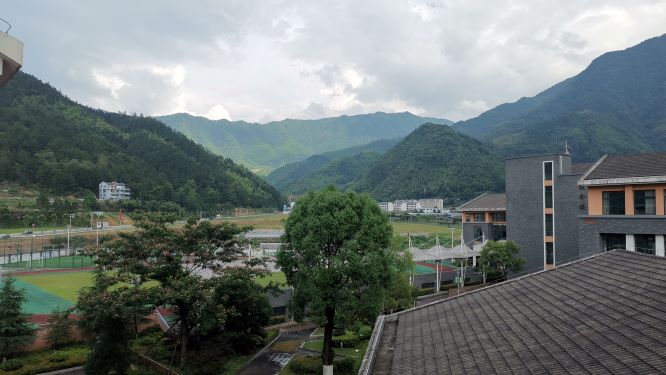 20校园巡视7-7.jpg